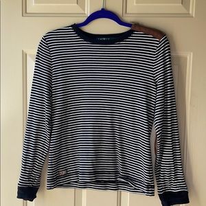 Black and white long sleeve shirt